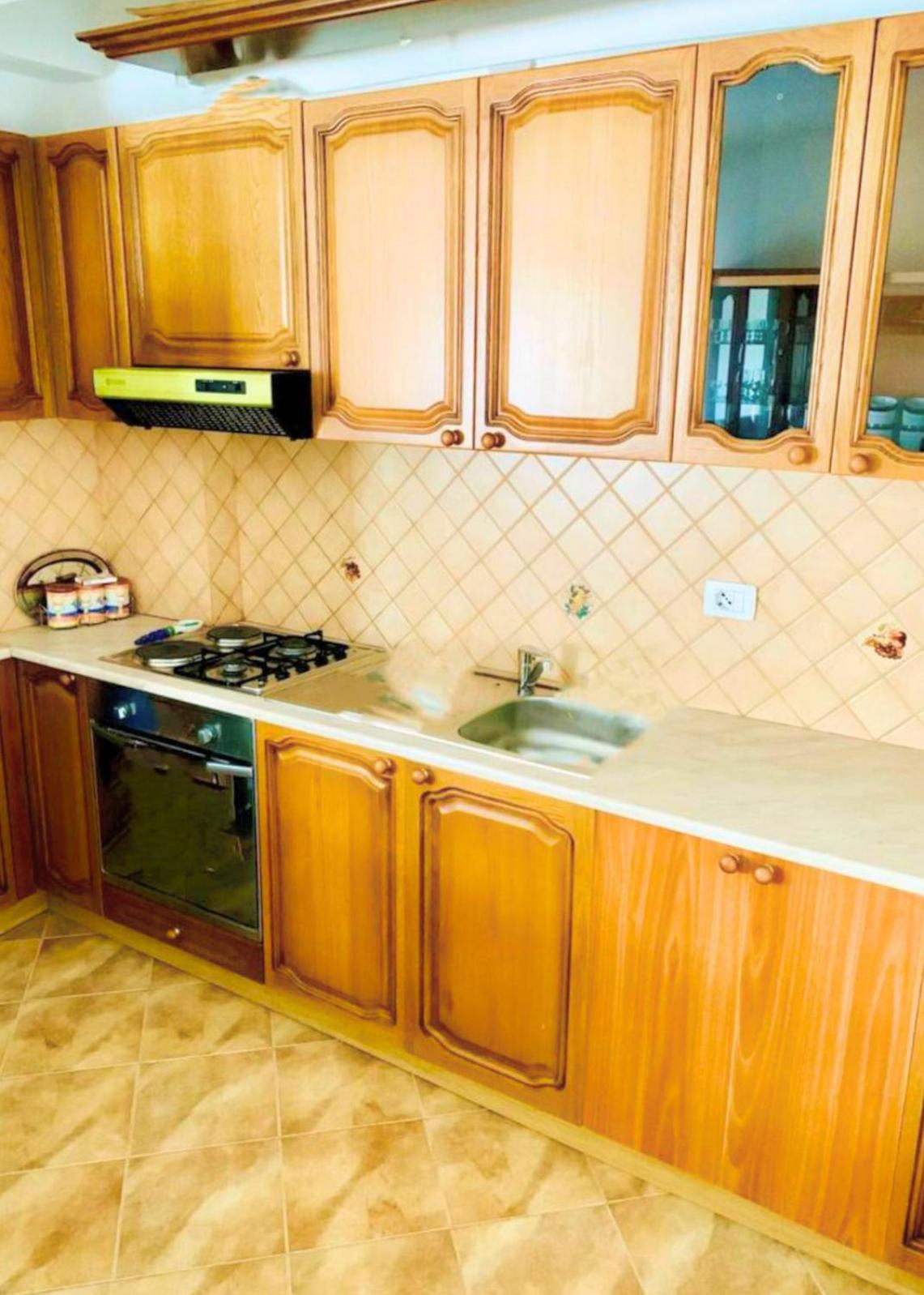 Star House 12 * Vlore